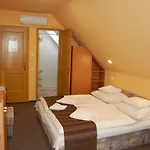 Judit Panzio Vendégház 3*