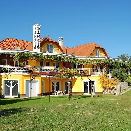 Maison d'hôtes Judit Panzio Gyulakeszi