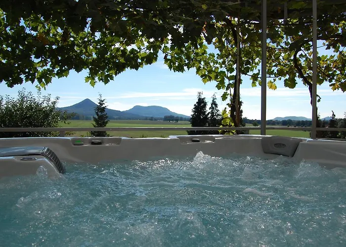 Guest house Judit Panzio Gyulakeszi